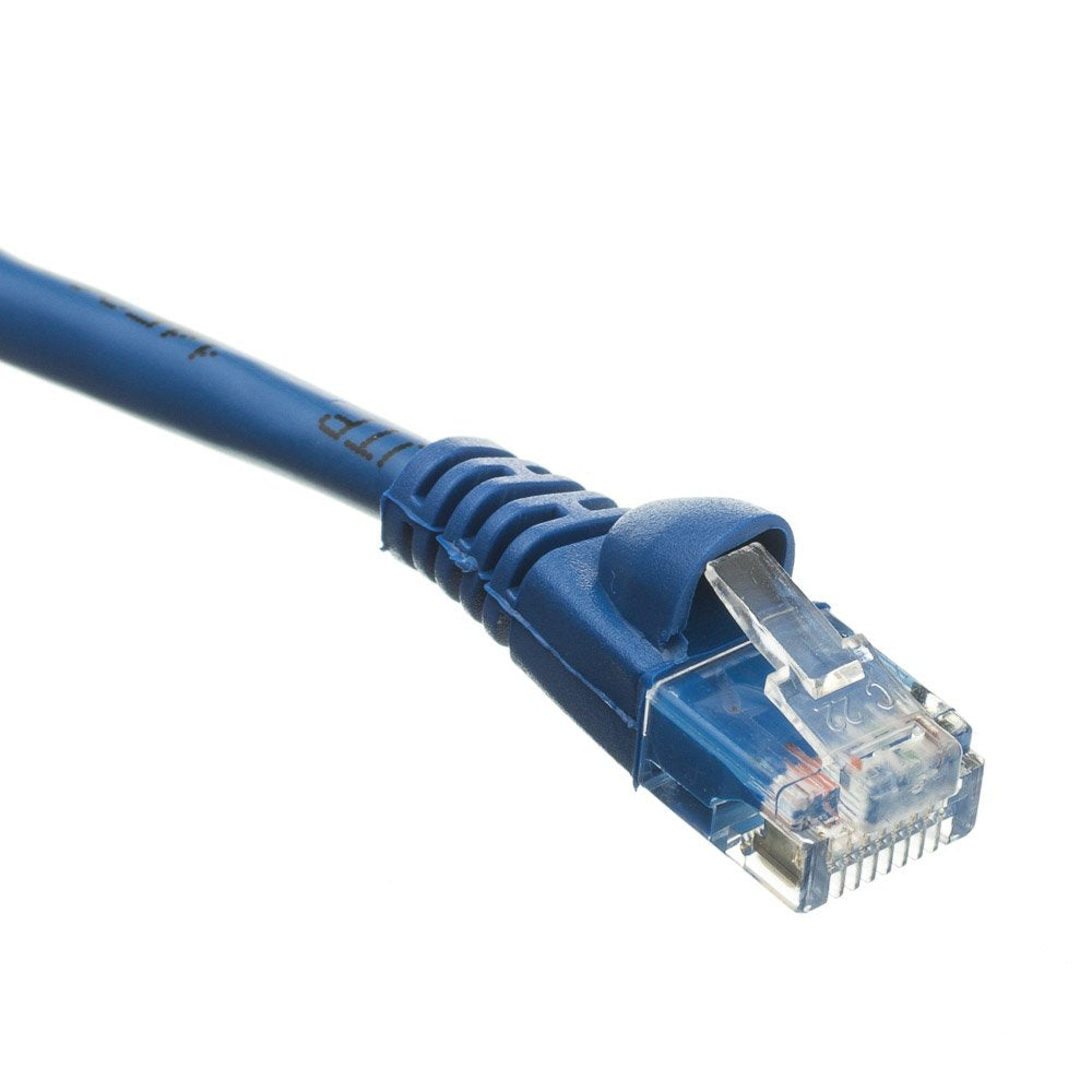 CableWholesale Cat6 Ethernet Cable, 24AWG, RJ45 Gold Plate Connector, 4 Pair Stranded Copper, Snagless Boot Unshielded Twisted Pair (UTP) Internet Network Patch Cable, 1.5 Foot, Blue