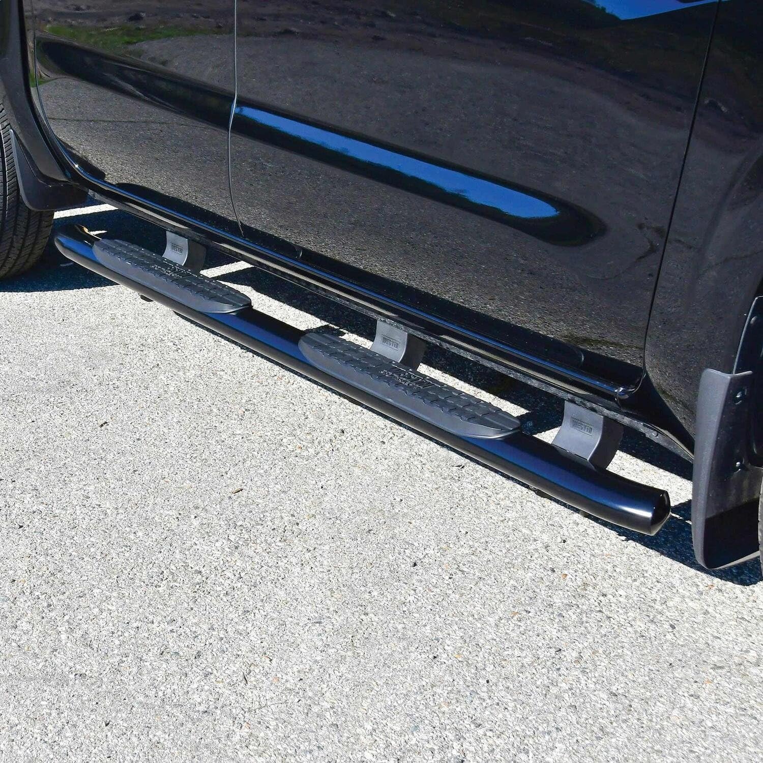 Westin 21-24215 PRO TRAXX 4 Oval Nerf Bars Black Pair